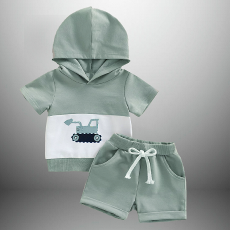 Boy’s 2 piece set of a shorts and hooded half sleeve color blocked t-shirt-RKFCW427